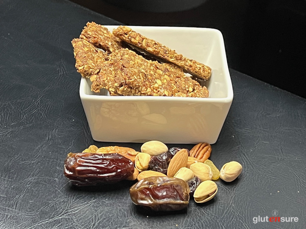 gluten-free-delicious-granola-bar-no-sugar-vegan-glutensure